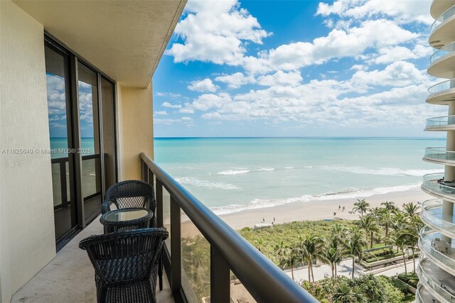 16275 Collins Ave Unit 902, Sunny Isles Beach, FL 33160 - photo 2