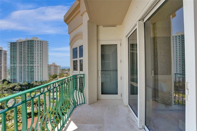 19900 E Country Club Dr Unit Ts16, Aventura, FL 33180 - photo 40