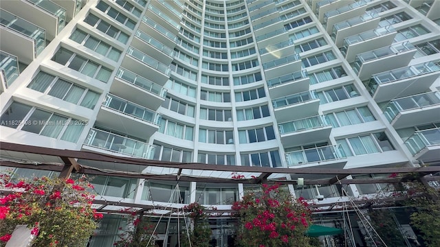 1100 W Ave Unit 506, Miami Beach, FL 33139 - view of building exterior