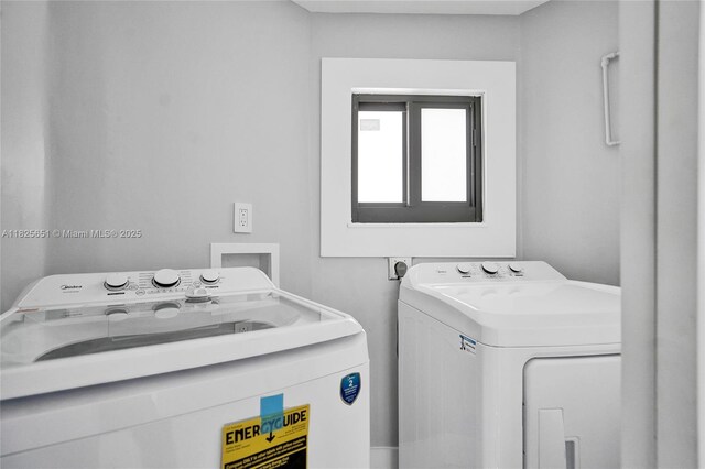 2335 Wilson St, Hollywood, FL 33020 - photo 25