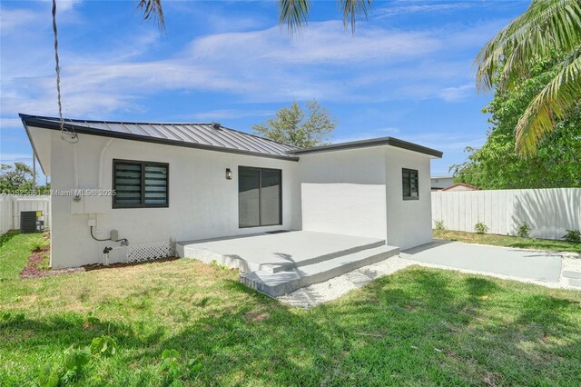 2335 Wilson St, Hollywood, FL 33020 - photo 29