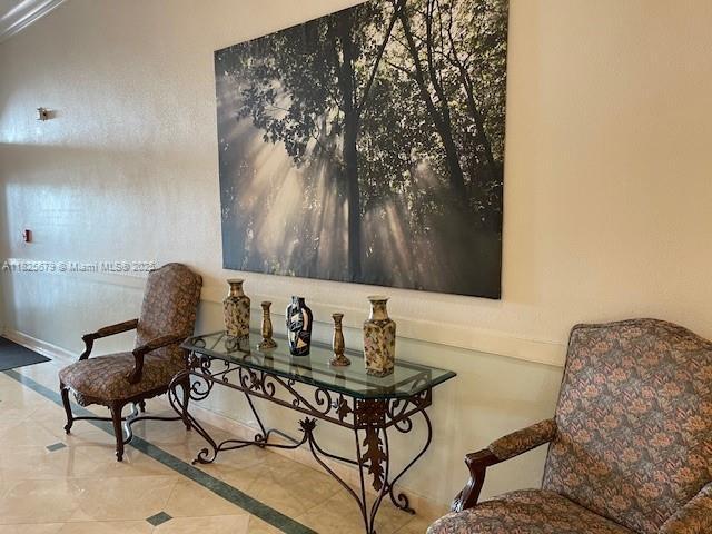 1351 NE Miami Gardens Dr Unit 1014E, Miami, FL 33179 - view of sitting room