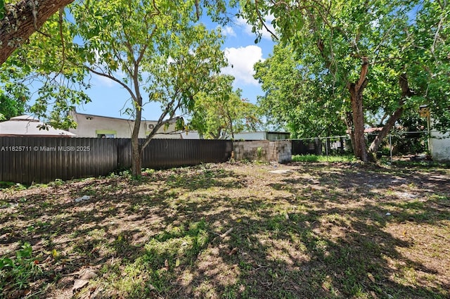 7525 NW 15th Ave, Miami, FL 33147 - view of fenced backyard