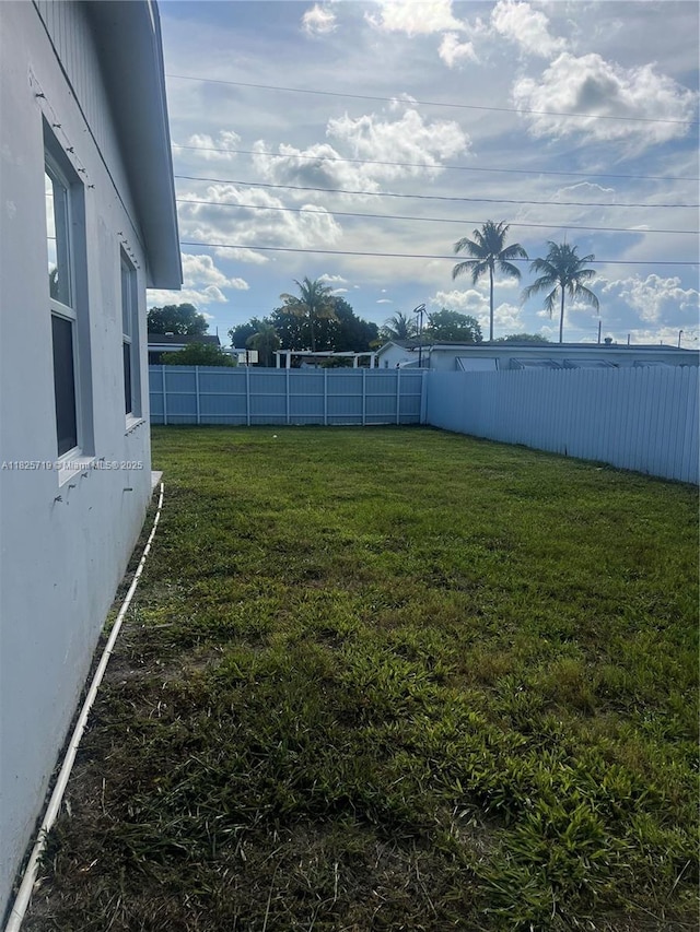 14730 SW 104th Ct, Miami, FL 33176 - view of yard