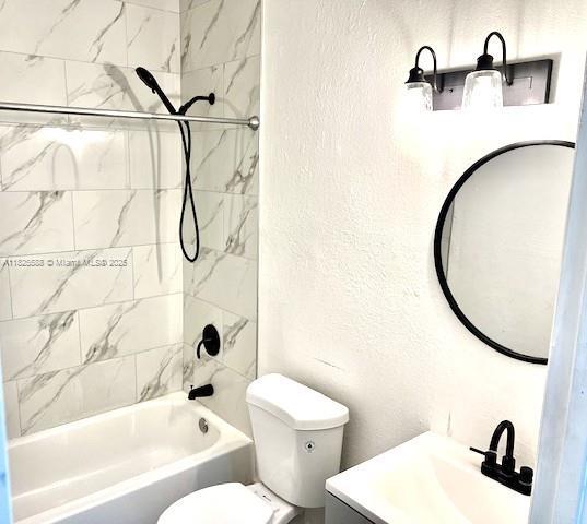 1821 NW 185th St, Miami Gardens, FL 33056 - photo 17