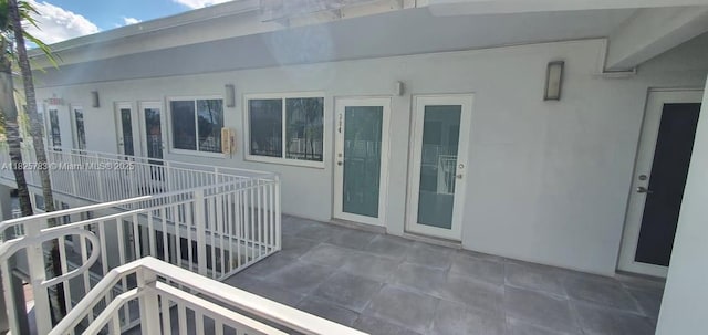 2430 NE 135th St Unit 304, North Miami, FL 33181 - view of balcony