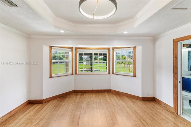 1550 NW 114th Ave, Plantation, FL 33323 - unfurnished room featuring light wood-type flooring, ornamental molding, recessed lighting, and a raised ceiling