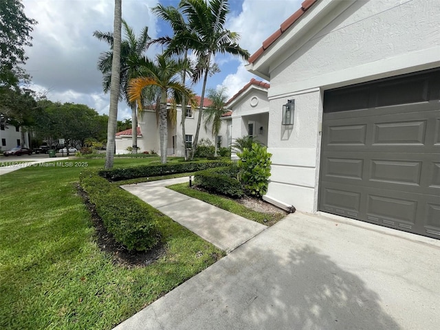 1087 Chenille Cir, Weston, FL 33327 - view of grassy yard