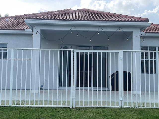 1087 Chenille Cir, Weston, FL 33327 - view of gate