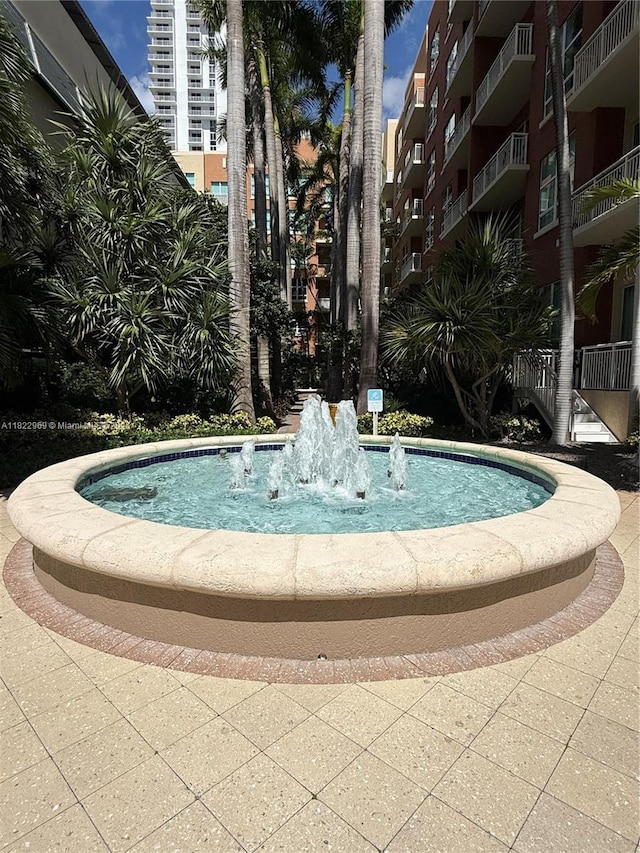 2001 Biscayne Blvd Unit 2402, Miami, FL 33137 - view of pool