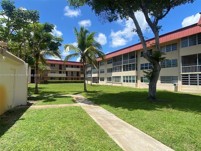 19001 NE 14th Ave Unit 325, Miami, FL 33179 - view of building exterior