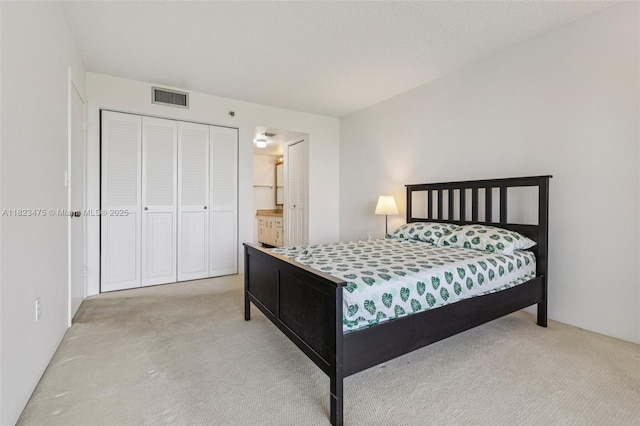 900 Saint Charles Pl Unit 420, Pembroke Pines, FL 33026 - carpeted bedroom with a closet and ensuite bath