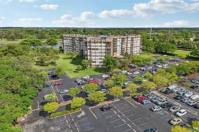 900 Saint Charles Pl Unit 420, Pembroke Pines, FL 33026 - bird's eye view of a nearby body of water and apartment complex