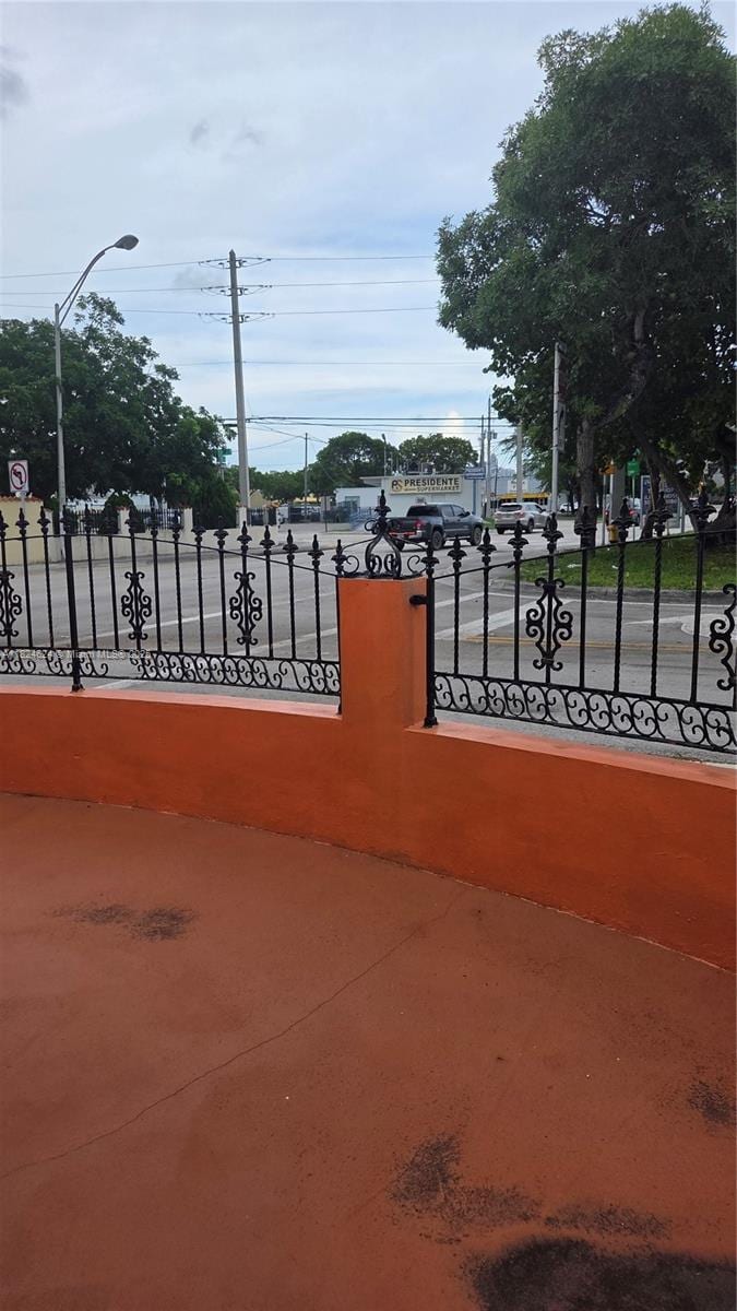 2327 SW 1st St, Miami, FL 33135 - view of gate