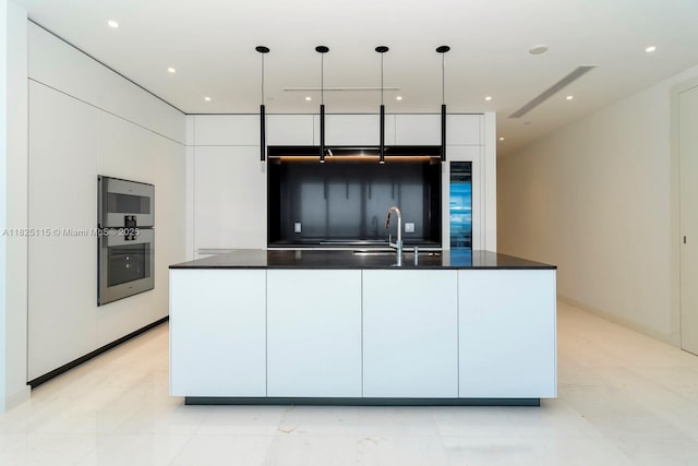 300 Biscayne Blvd Way Unit 3902, Miami, FL 33131 - kitchen featuring modern cabinets, dark countertops, stainless steel double oven, white cabinetry, and recessed lighting