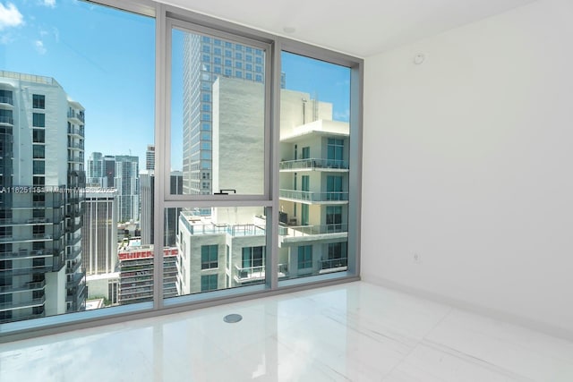 300 Biscayne Blvd Way Unit 3902, Miami, FL 33131 - spare room featuring expansive windows and a city view