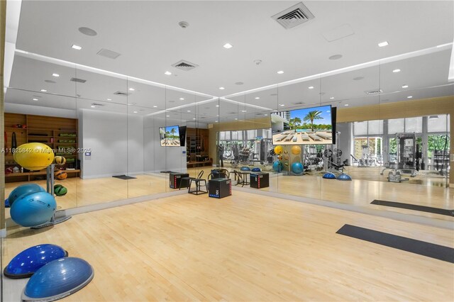16385 Biscayne Blvd Unit 1918, North Miami Beach, FL 33160 - photo 4