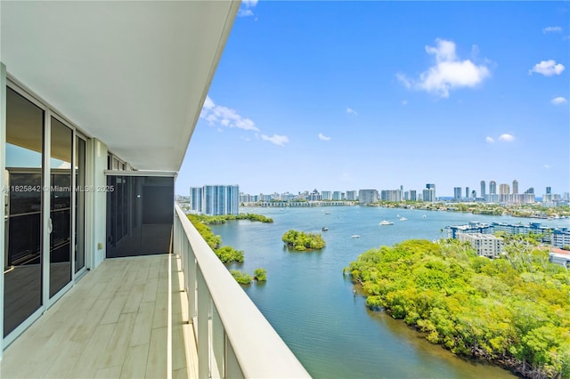16385 Biscayne Blvd Unit 1918, North Miami Beach, FL 33160 - photo 8