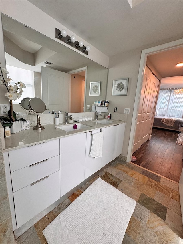 2681 N Flamingo Rd Unit 908S, Sunrise, FL 33323 - ensuite bathroom featuring vanity