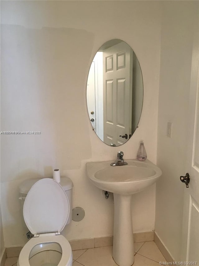 2233 SE 24th Pl Unit 2233, Homestead, FL 33035 - bathroom with toilet and tile patterned floors