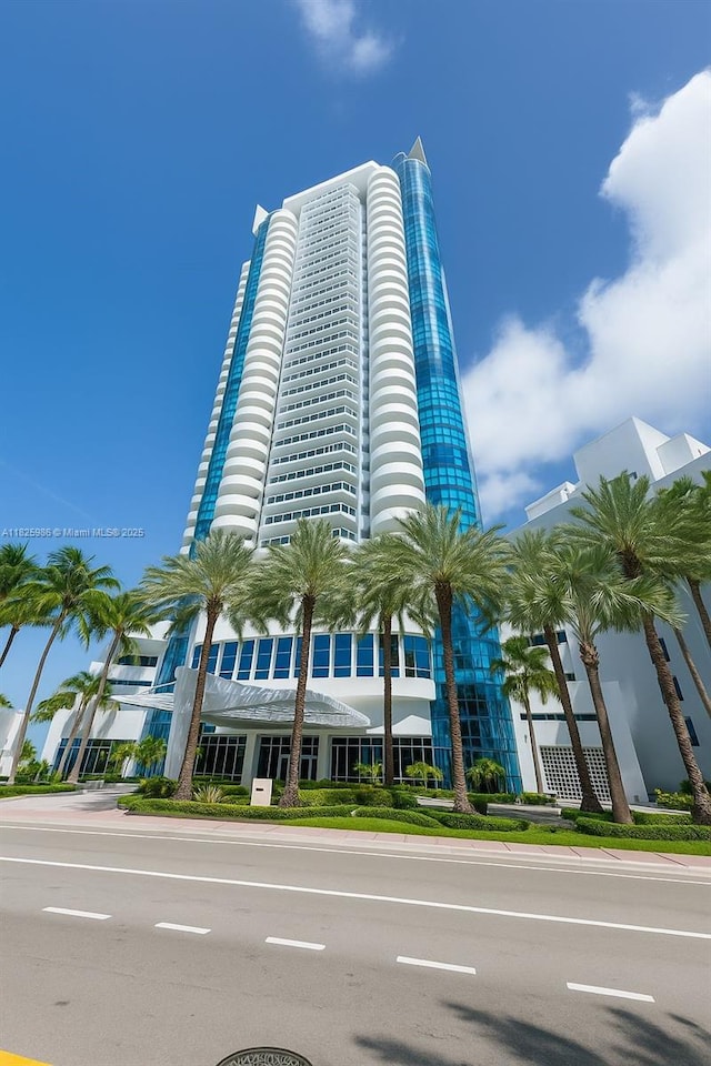 6301 Collins Ave Unit 1005, Miami Beach, FL 33141 - photo 28