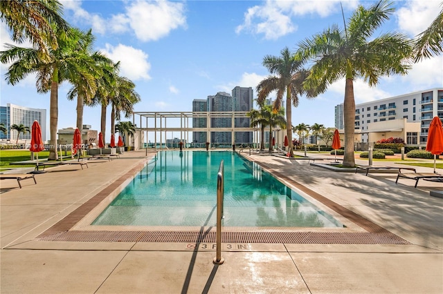 3301 NE 1st Ave Unit H2104, Miami, FL 33137 - view of community pool