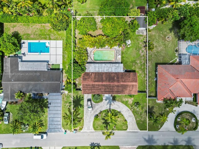 17430 SW 92nd Ct, Palmetto Bay, FL 33157 - aerial overview of property's location with property boundaries highlighted