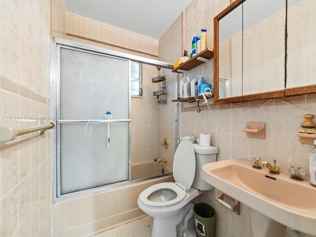 17430 SW 92nd Ct, Palmetto Bay, FL 33157 - full bathroom with tile walls and enclosed tub / shower combo