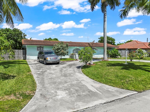 17430 SW 92nd Ct, Palmetto Bay, FL 33157 - ranch-style home featuring curved driveway, stucco siding, and a tiled roof