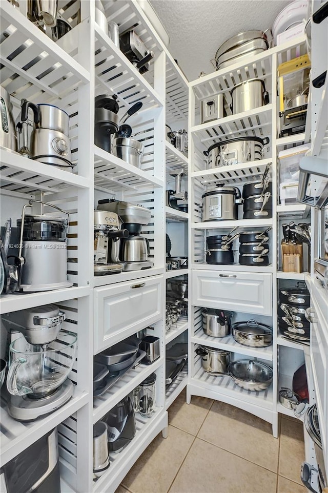 14241 SW 30th St, Miami, FL 33175 - view of storage area
