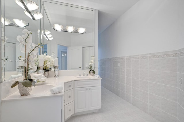 14241 SW 30th St, Miami, FL 33175 - bathroom with double vanity and tile patterned floors