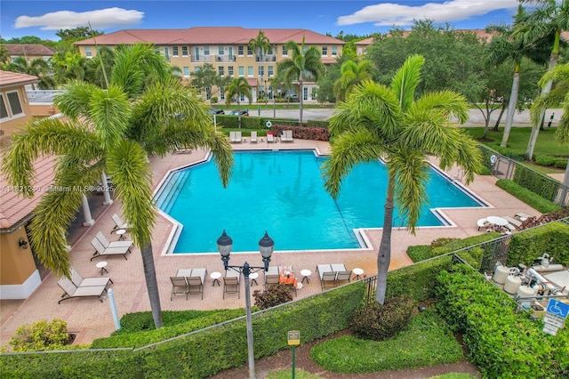 1214 SW 147th Ter, Pembroke Pines, FL 33027 - view of community pool