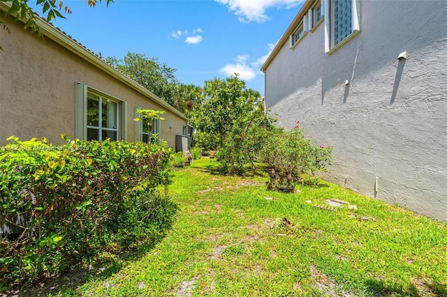 7348 Copperfield Cir, Lake Worth, FL 33467 - view of green lawn