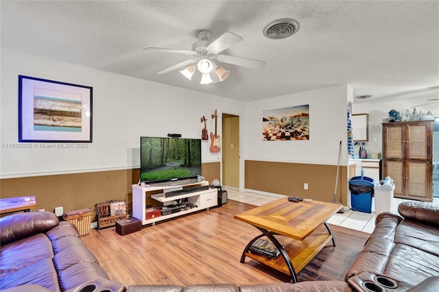 996 Grayson Dr, Orlando, FL 32825 - photo 12
