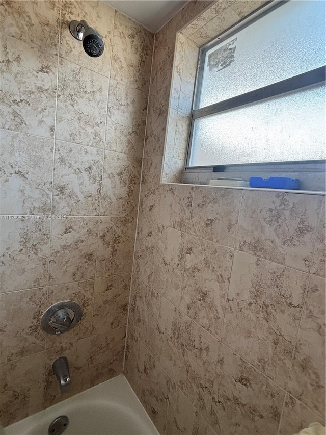 1635 W 44th Pl Unit 509, Hialeah, FL 33012 - full bath featuring bathing tub / shower combination