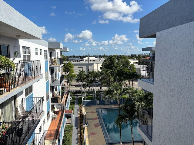 1635 W 44th Pl Unit 509, Hialeah, FL 33012 - view of swimming pool
