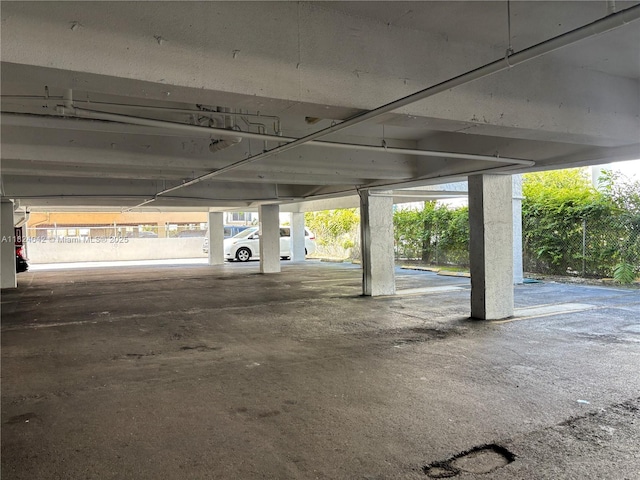 1635 W 44th Pl Unit 509, Hialeah, FL 33012 - view of parking deck