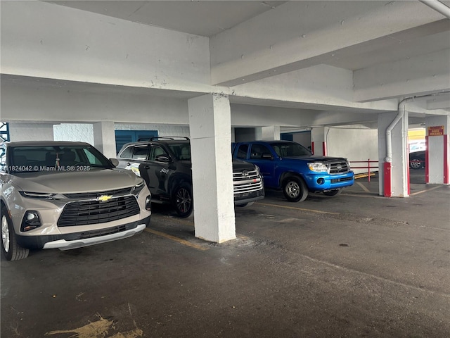 1635 W 44th Pl Unit 509, Hialeah, FL 33012 - view of parking deck