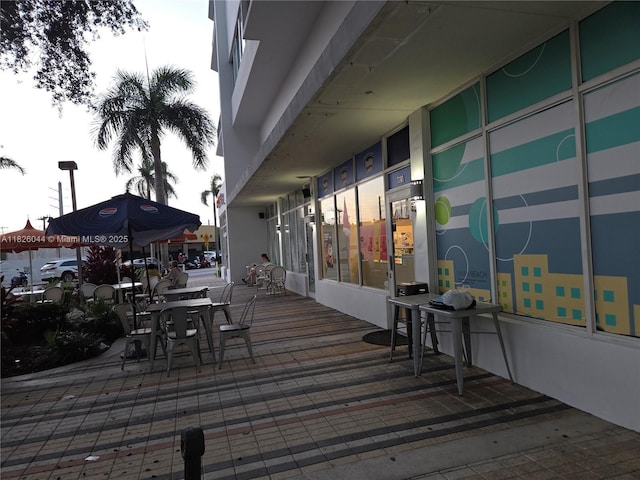 7135 Collins Ave Unit 424, Miami Beach, FL 33141 - view of wooden terrace