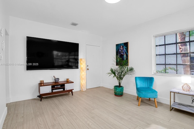631 Euclid Ave Unit 8, Miami Beach, FL 33139 - living area with wood finished floors
