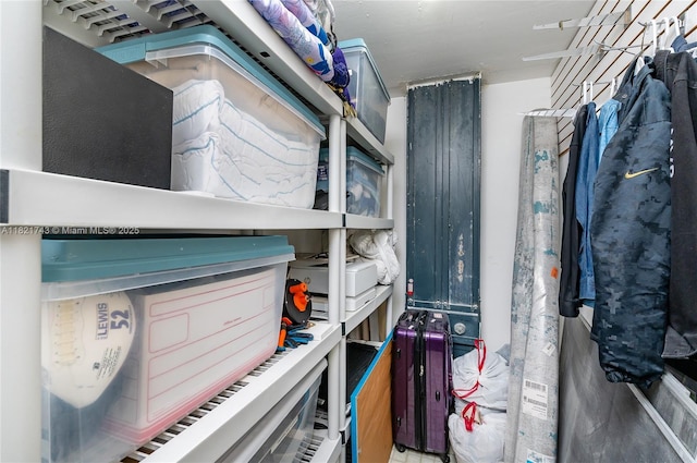 5555 Collins Ave Unit 7N, Miami Beach, FL 33140 - view of spacious closet