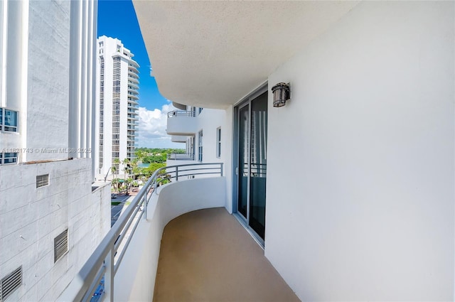 5555 Collins Ave Unit 7N, Miami Beach, FL 33140 - balcony with a view of city
