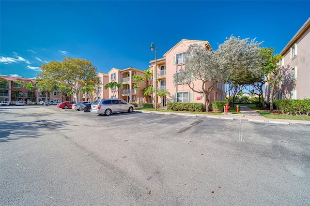 6440 NW 114th Ave Unit 434, Doral, FL 33178 - view of property featuring uncovered parking