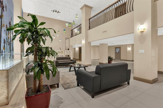 1201 S Ocean Dr Unit 507S, Hollywood, FL 33019 - common area featuring a towering ceiling