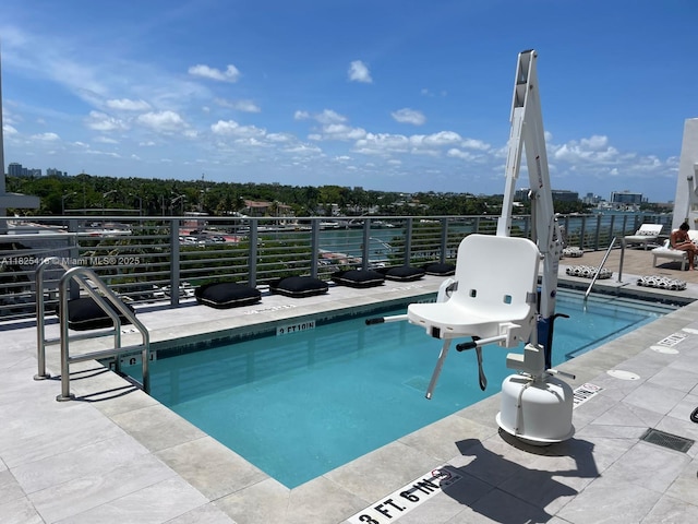6080 Collins Ave Unit 506, Miami Beach, FL 33140 - view of community pool