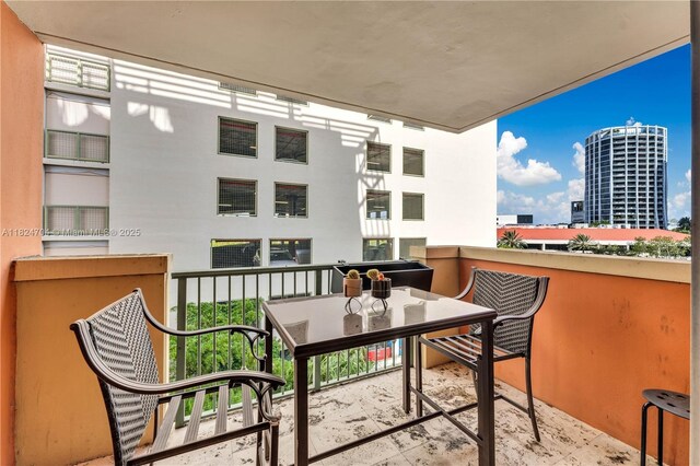 2951 S Bayshore Dr Unit 717, Miami, FL 33133 - view of balcony