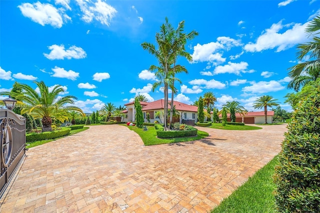 17490 SW 70th Pl, Southwest Ranches, FL 33331 - mediterranean / spanish house with curved driveway