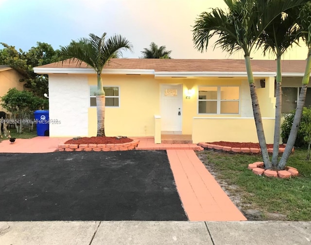6710 SW 18th Ct, North Lauderdale, FL 33068 - ranch-style home featuring stucco siding