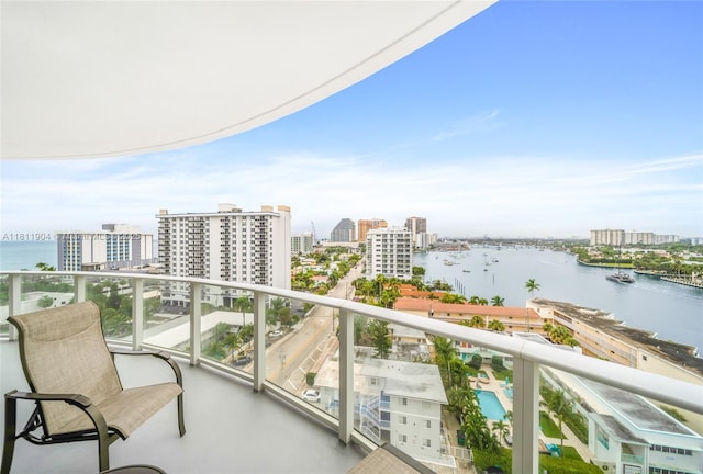 401 N Birch Rd Unit 1100, Fort Lauderdale, FL 33304 - balcony with a view of city and a water view