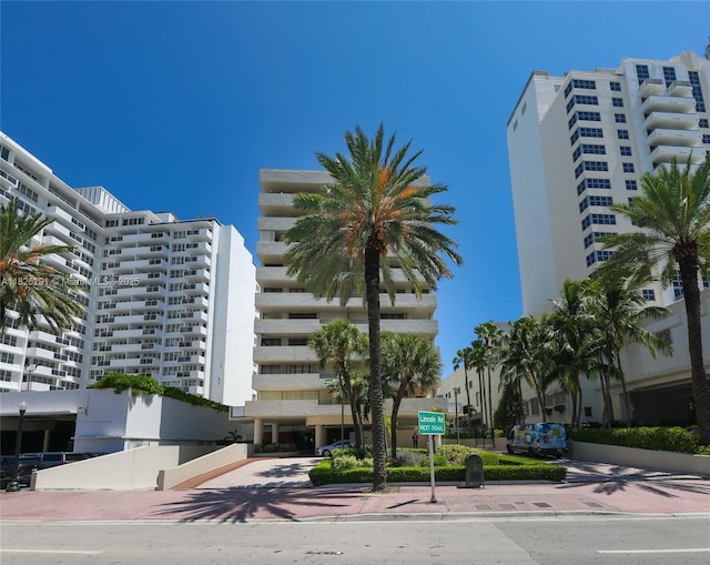 1621 Collins Ave Unit 708, Miami Beach, FL 33139 - view of apartment building / complex